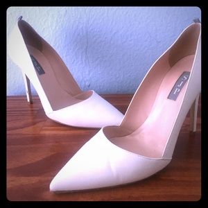 SJP by Sarah Jessica Parker Rampling Pump